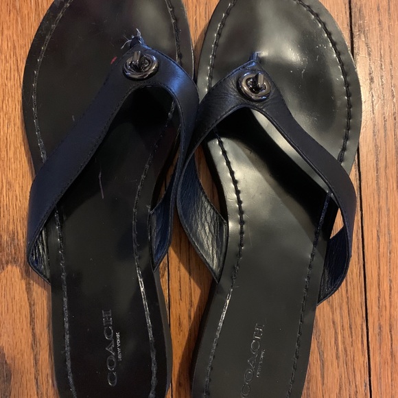 black coach flip flops size 8